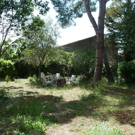 Maison Butterfly ベッド・アンド・ブレックファスト