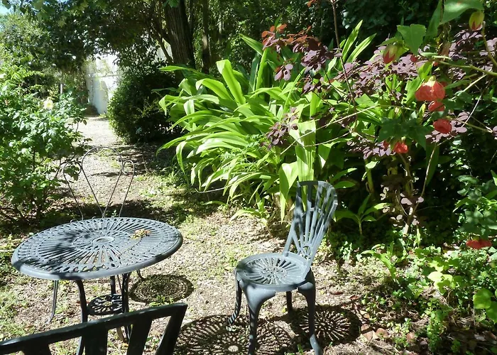 Maison Butterfly Puissalicon