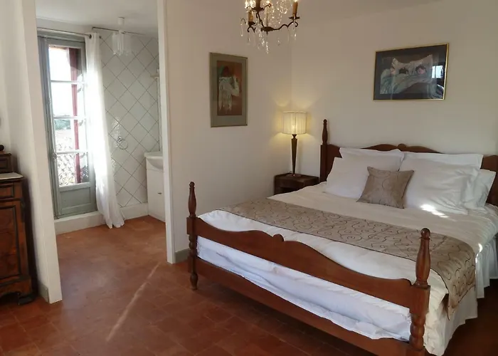 Maison Butterfly Puissalicon